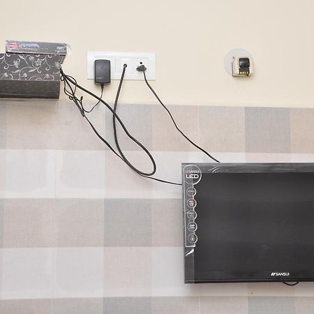 Addhuri Comforts Inn Májszúr Kültér fotó